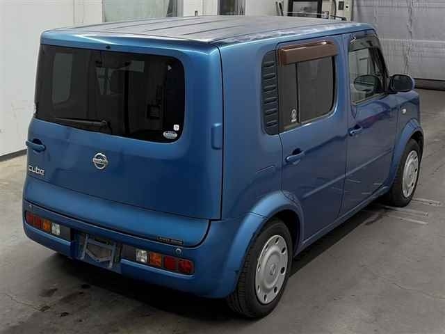 NISSAN CUBE
