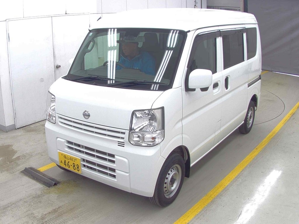 NISSAN NV100 CLIPPER