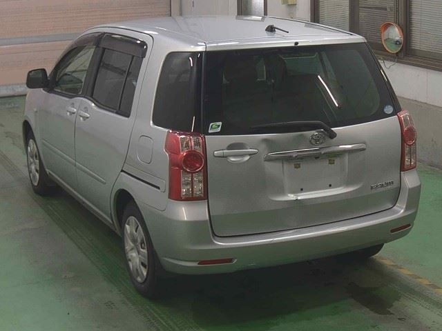 TOYOTA RAUM