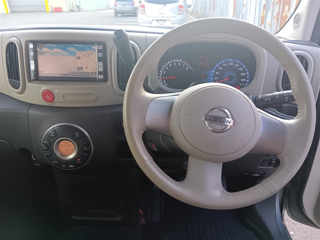NISSAN CUBE