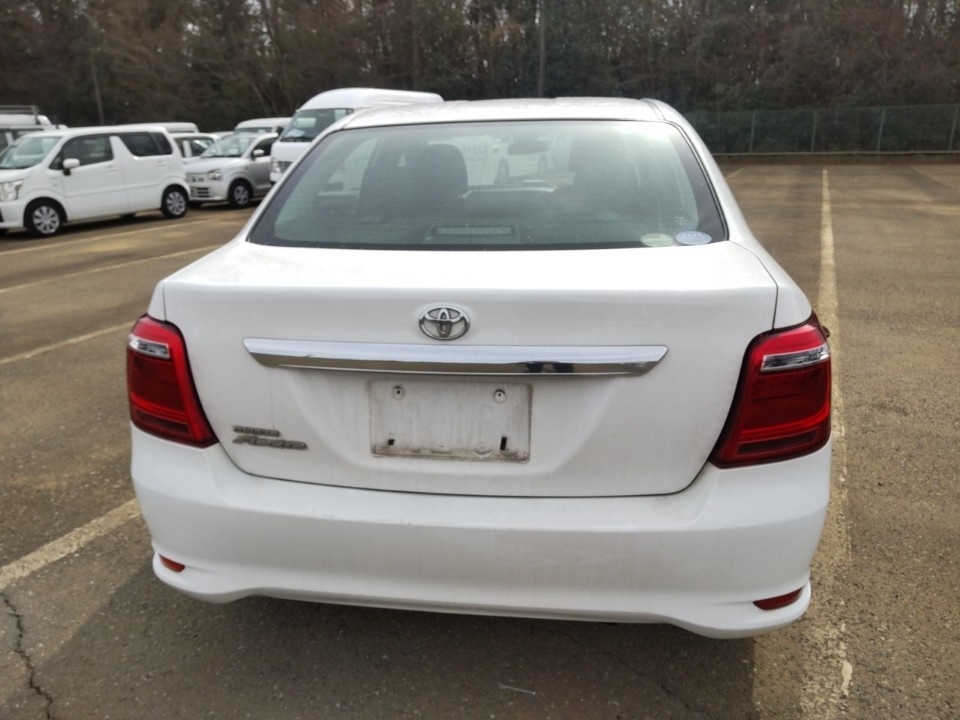 TOYOTA COROLLA AXIO