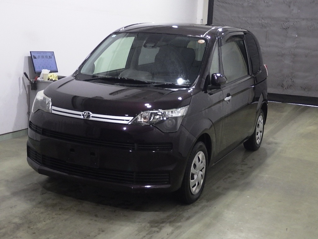 TOYOTA SPADE