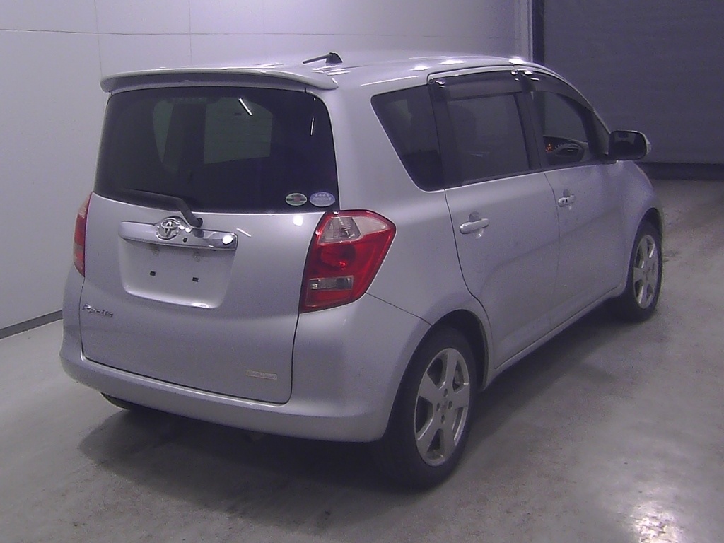 TOYOTA RACTIS