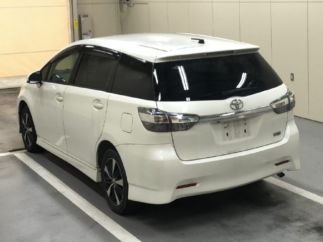 TOYOTA WISH