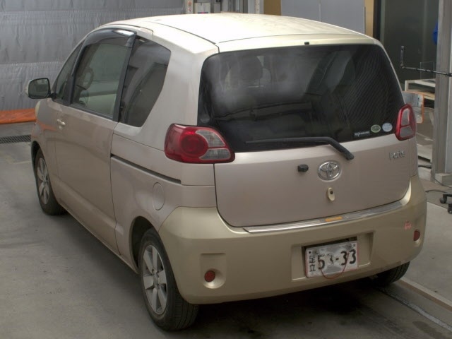 TOYOTA PORTE