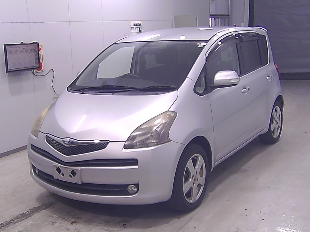 TOYOTA RACTIS