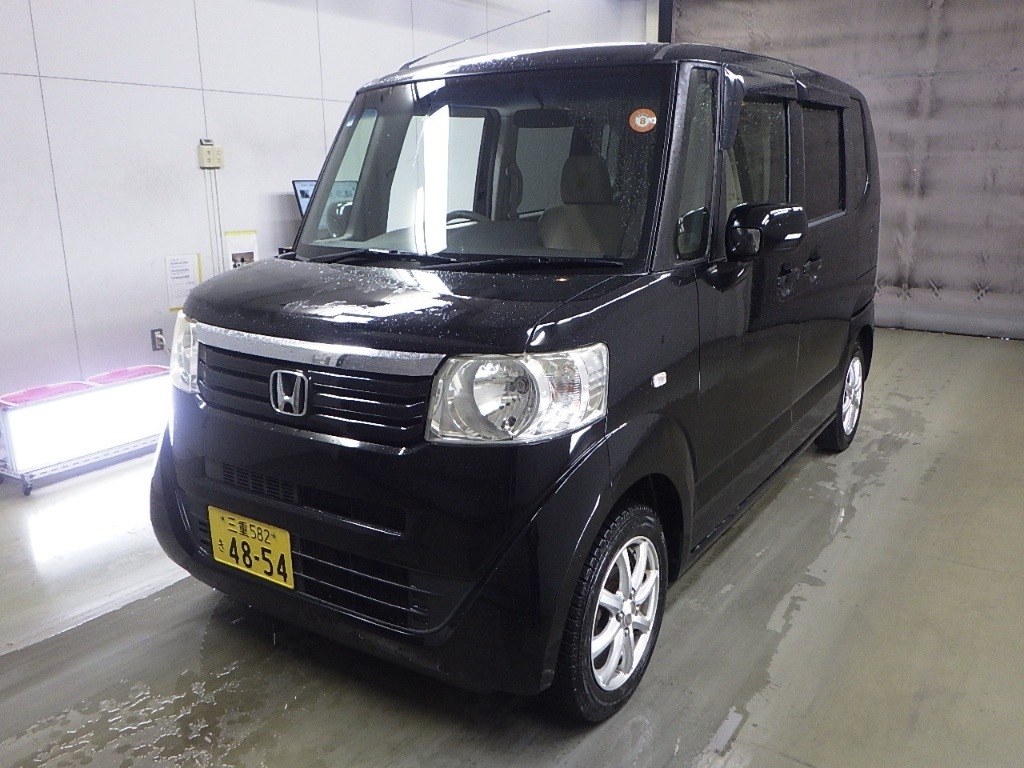HONDA N-BOX