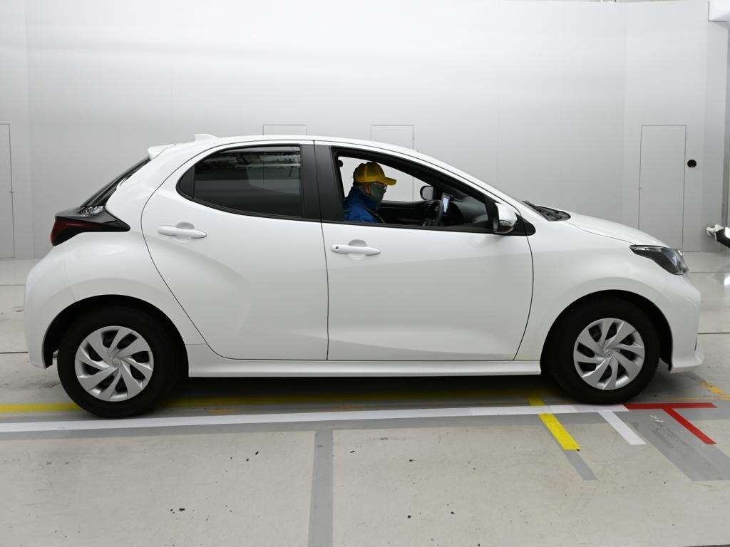 TOYOTA YARIS
