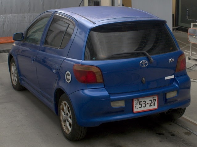 TOYOTA VITZ