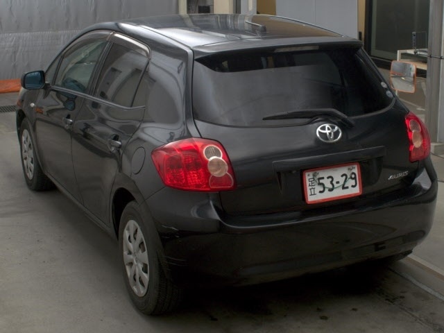 TOYOTA AURIS
