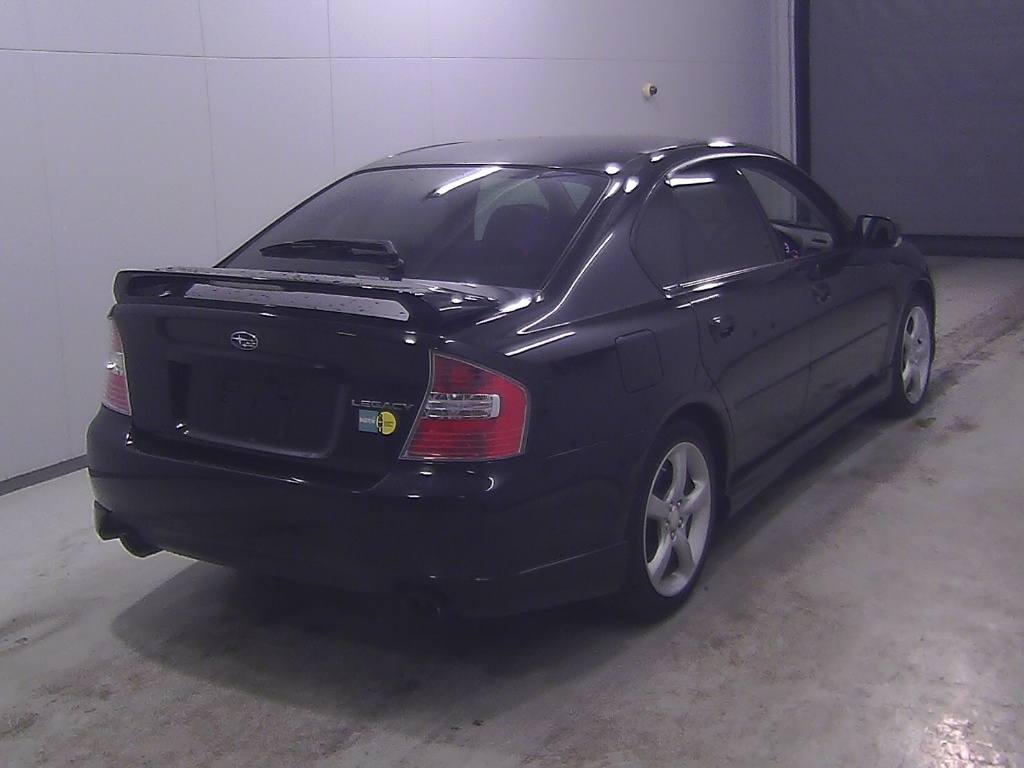 SUBARU LEGACY B4