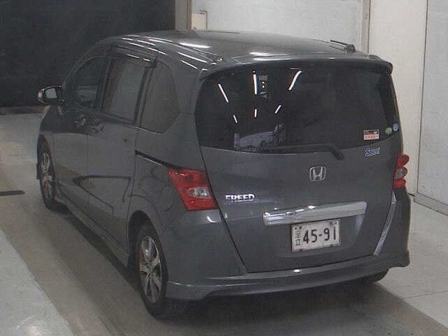 HONDA FREED