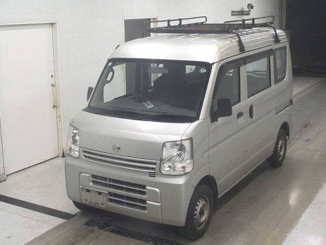 NISSAN NV100 CLIPPER
