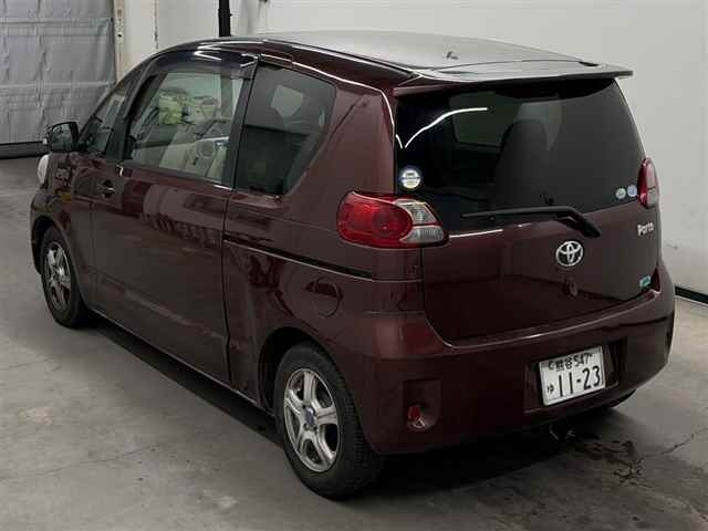 TOYOTA PORTE