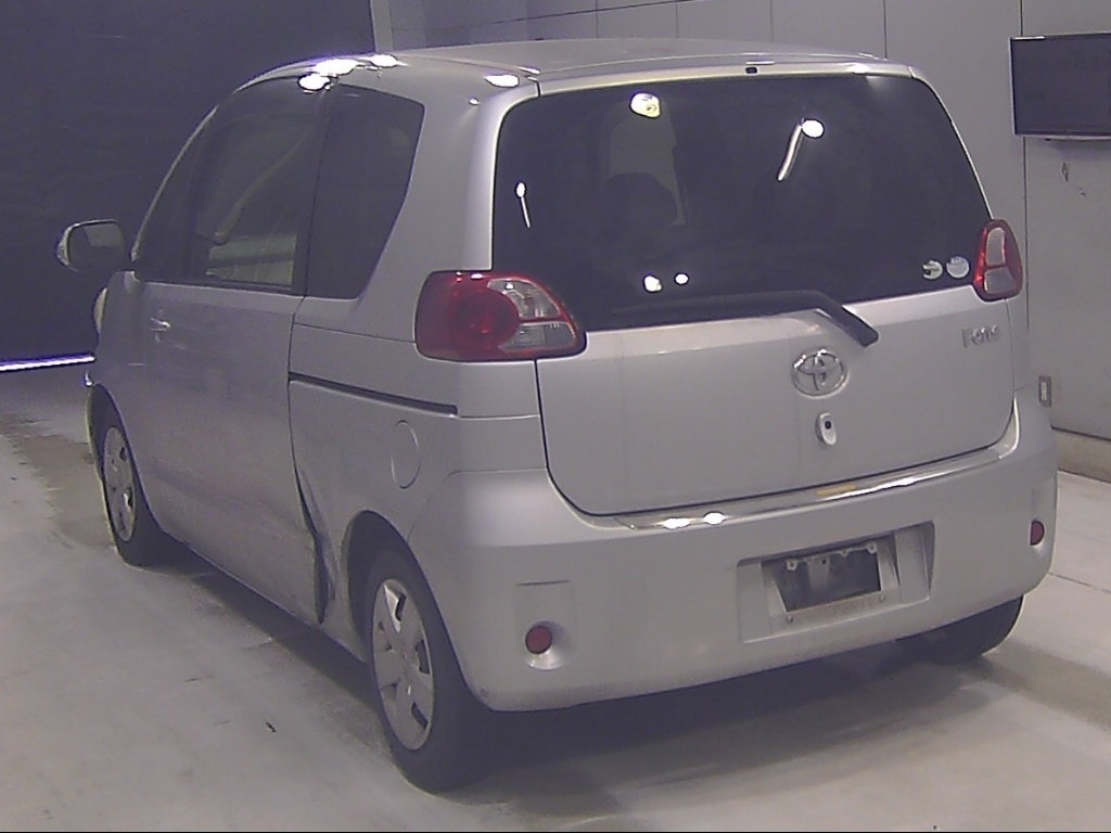 TOYOTA PORTE