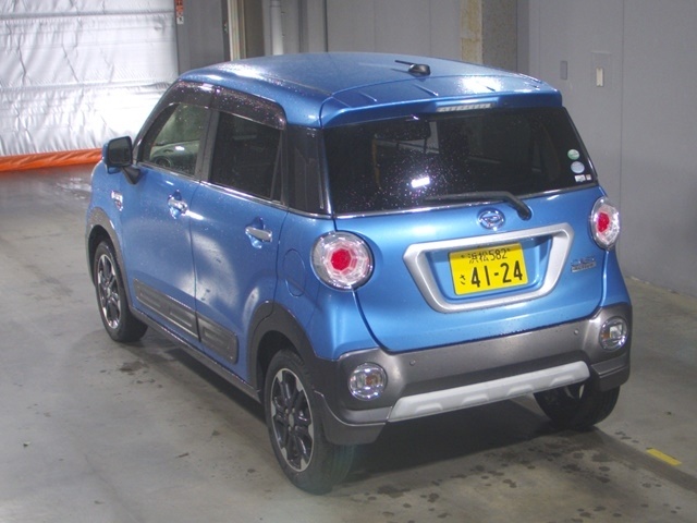 DAIHATSU CAST