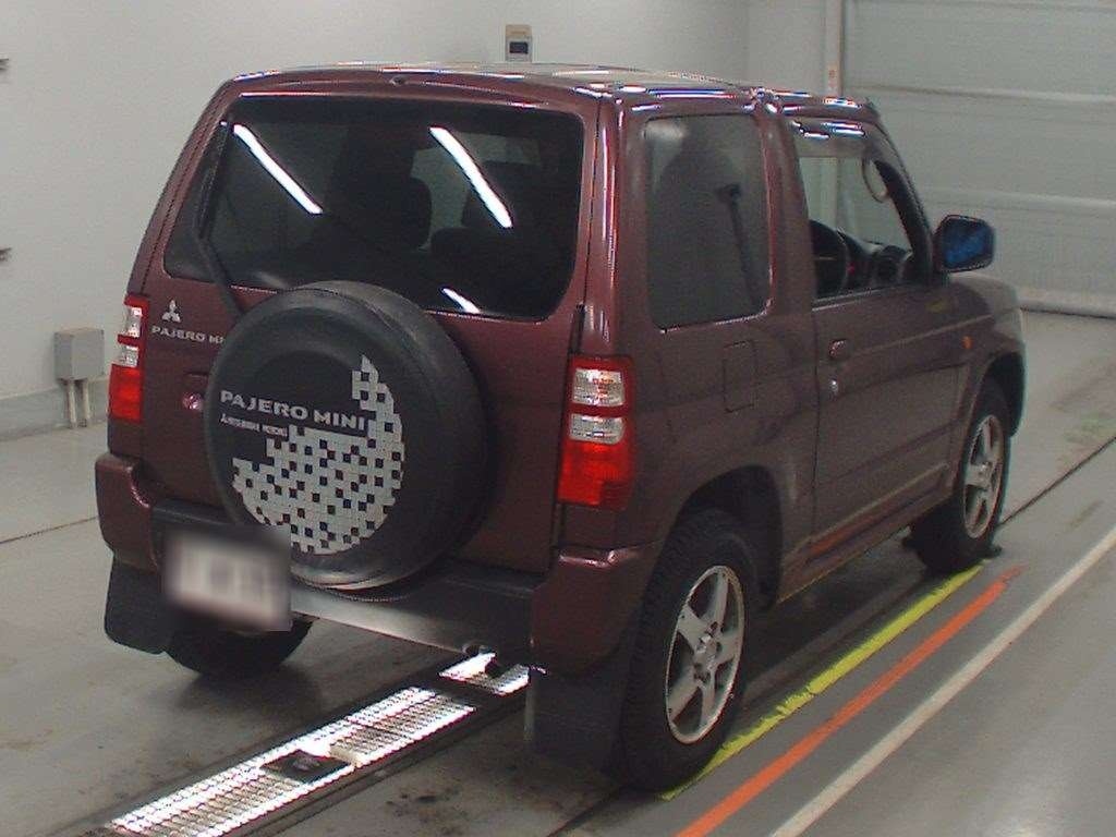 MITSUBISHI PAJERO MINI