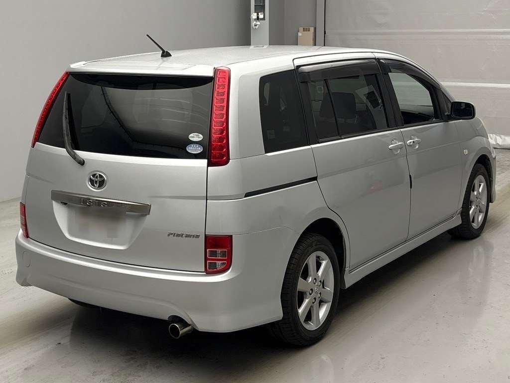 TOYOTA ISIS