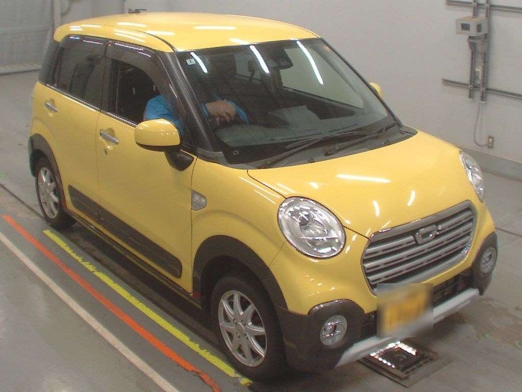 DAIHATSU CAST