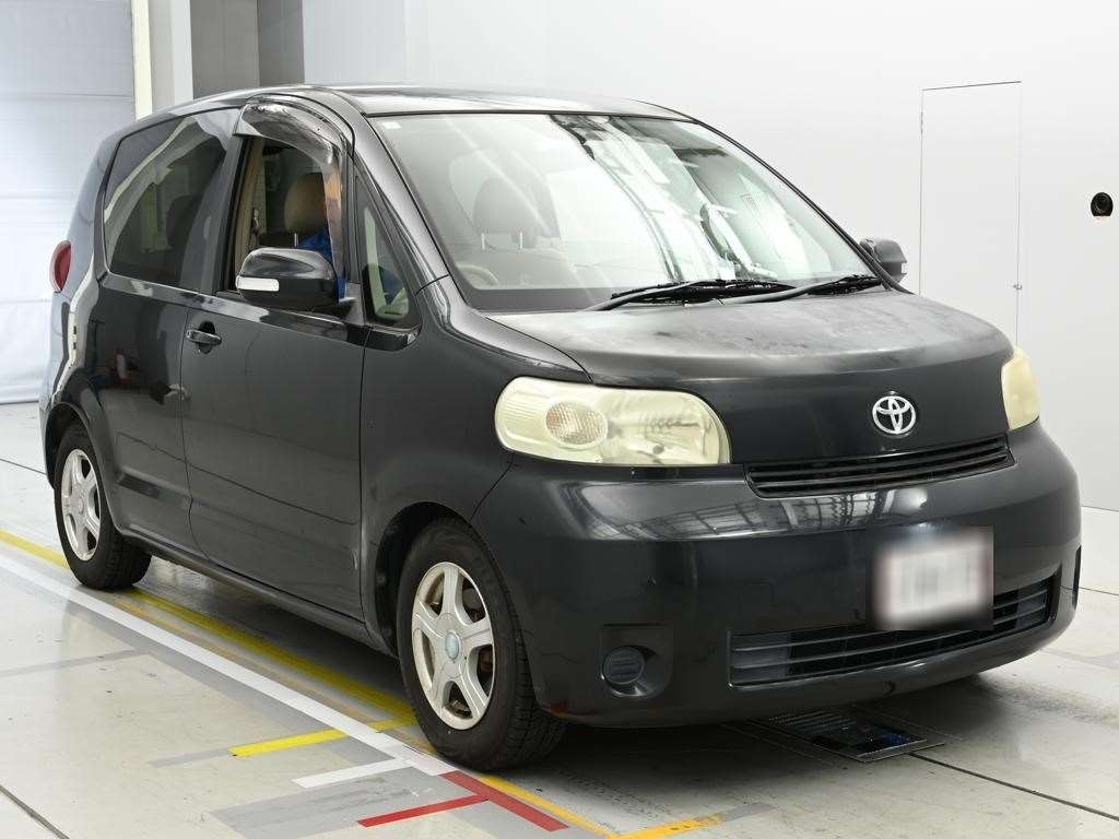 TOYOTA PORTE