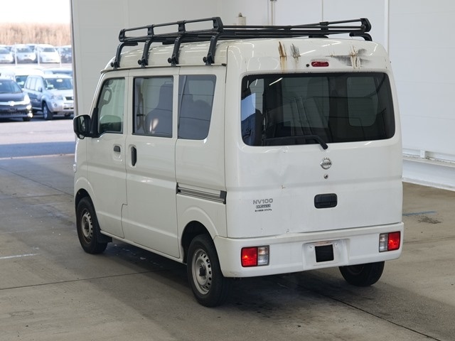 NISSAN NV100 CLIPPER