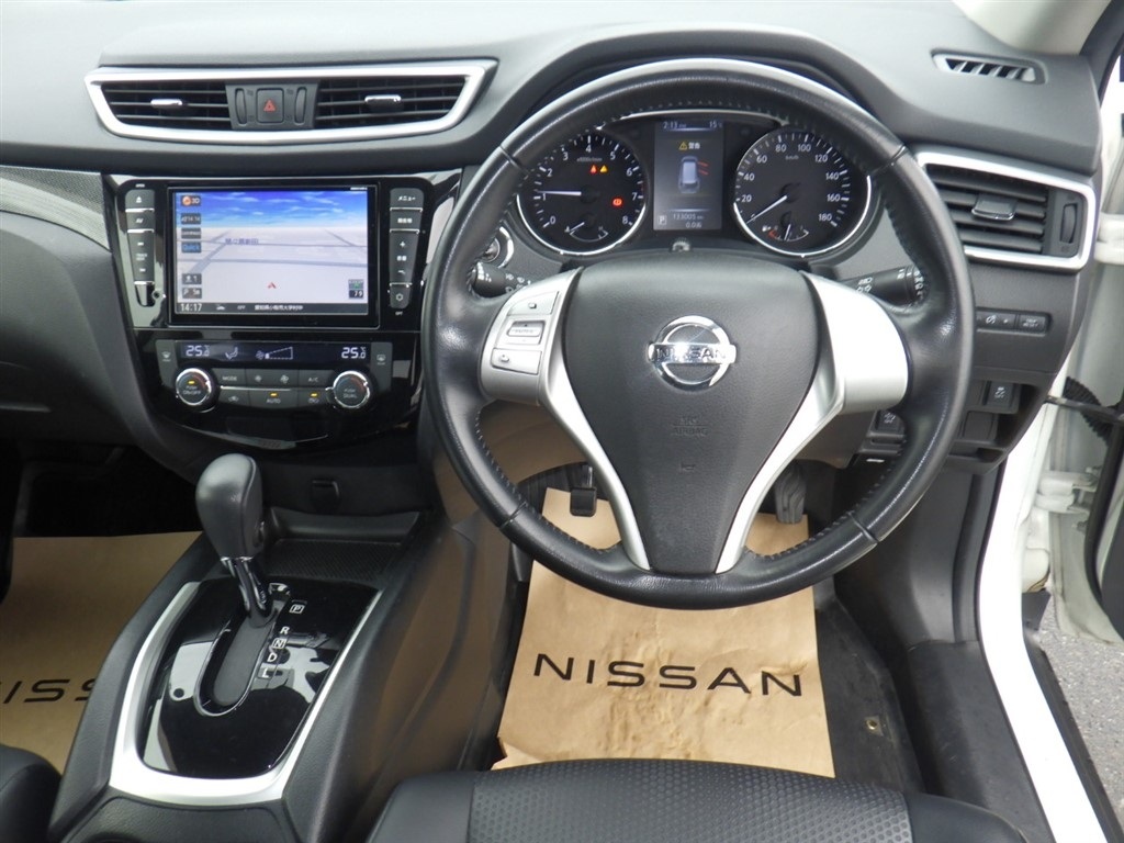 NISSAN X-TRAIL