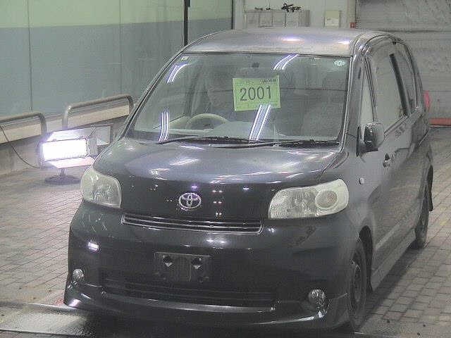 TOYOTA PORTE