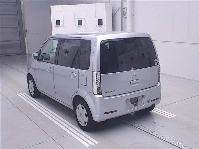 MITSUBISHI EK WAGON