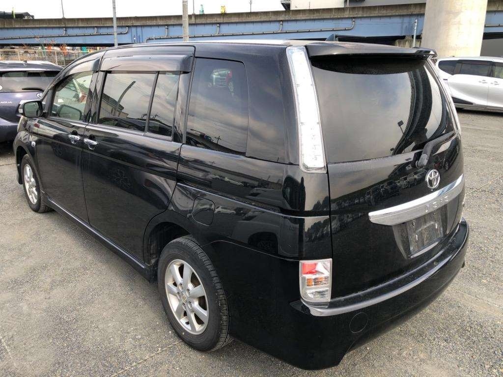 TOYOTA ISIS