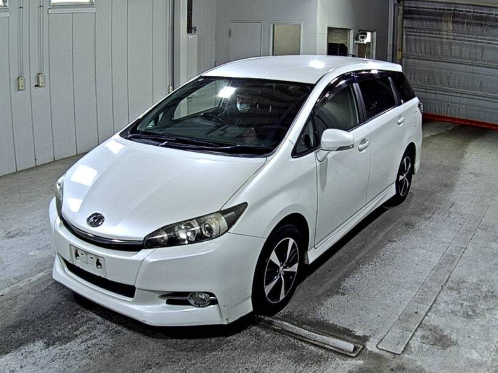 TOYOTA WISH