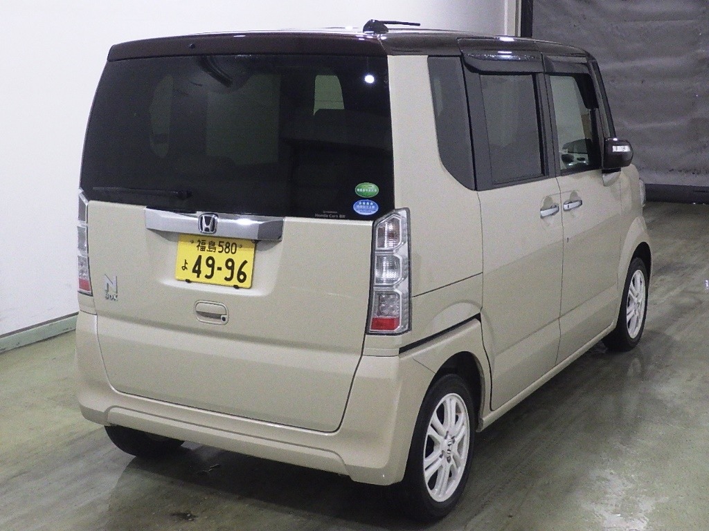 HONDA N-BOX