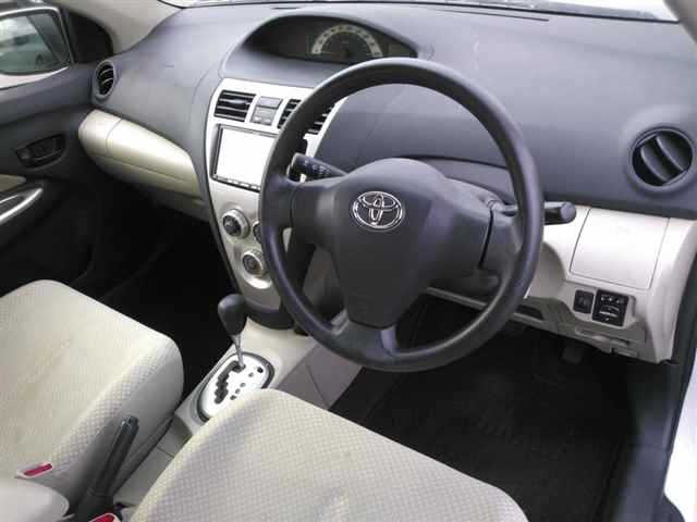 TOYOTA BELTA