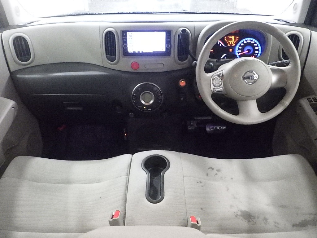 NISSAN CUBE