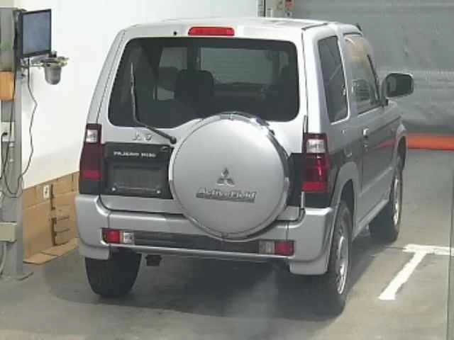 MITSUBISHI PAJERO MINI
