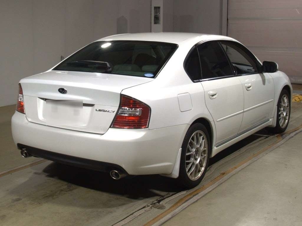 SUBARU LEGACY B4