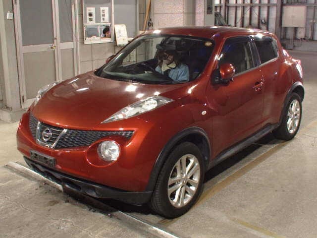 NISSAN JUKE