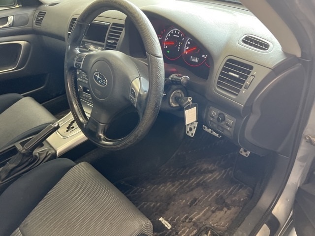 SUBARU LEGACY B4