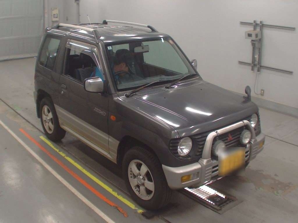 MITSUBISHI PAJERO MINI