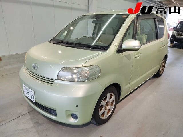 TOYOTA PORTE