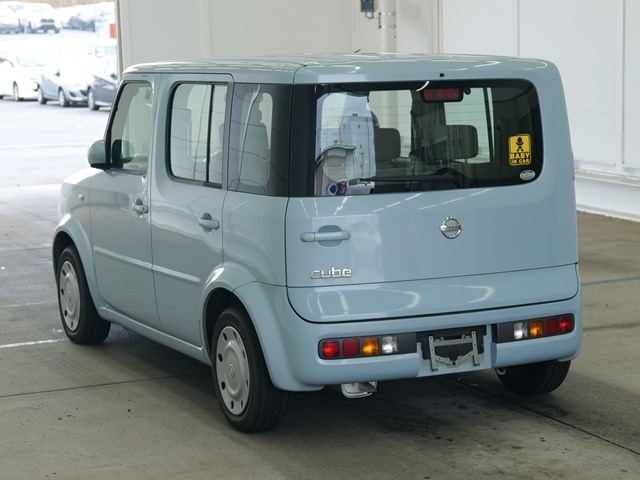 NISSAN CUBE