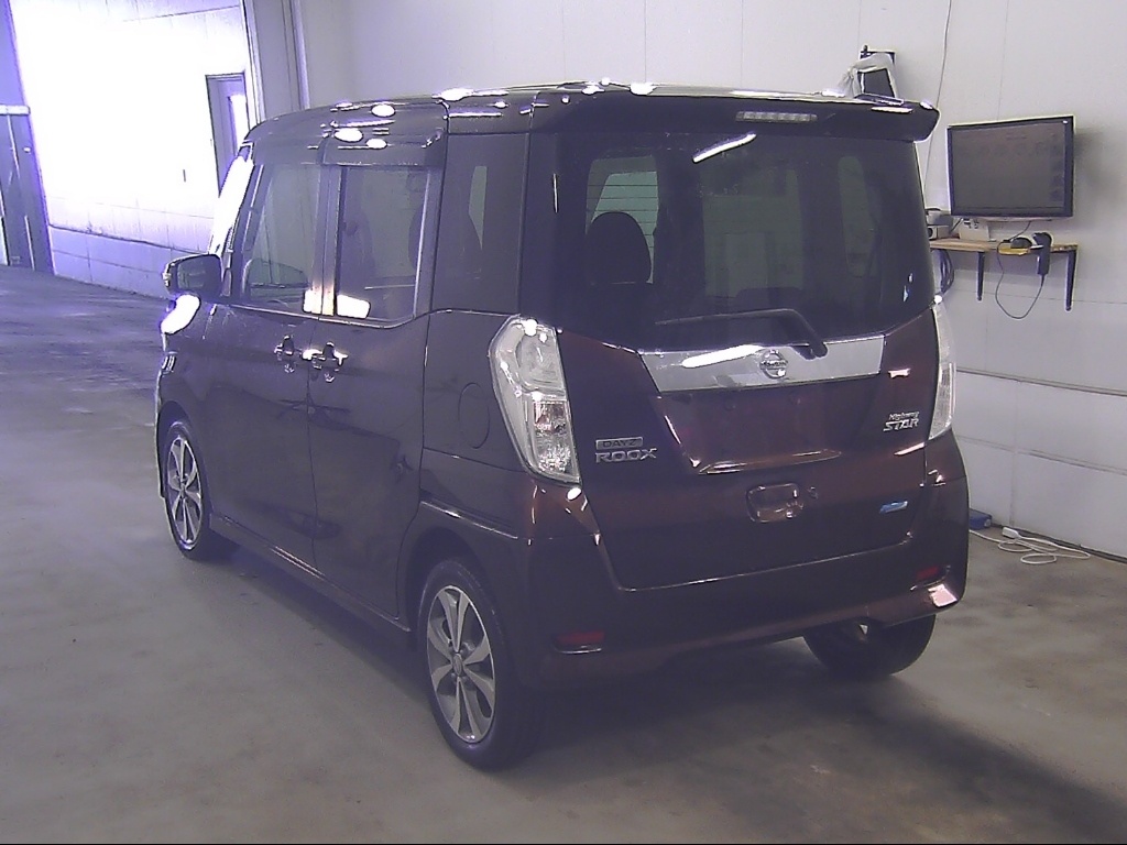 NISSAN DAYZ ROOX