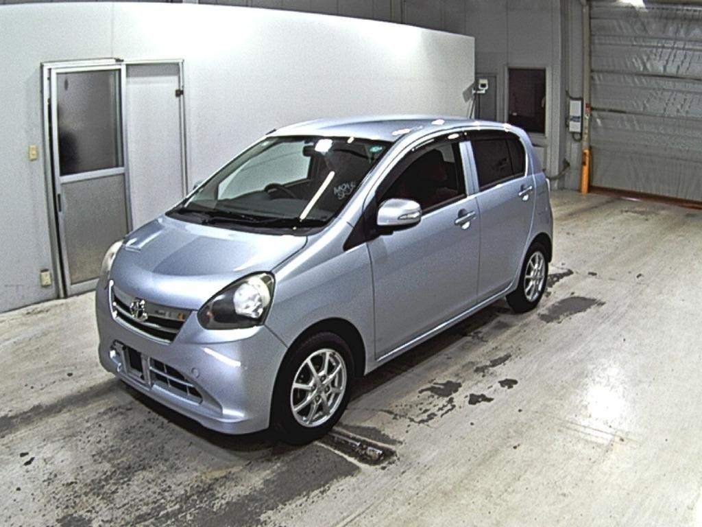 TOYOTA PIXIS EPOCH
