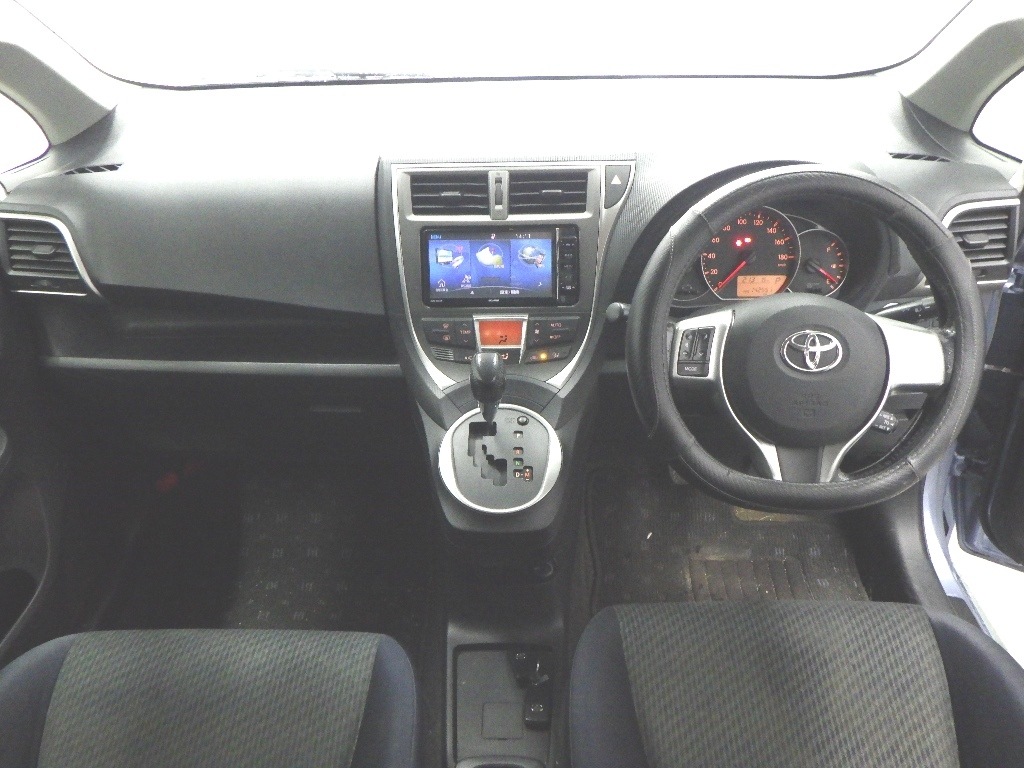 TOYOTA RACTIS