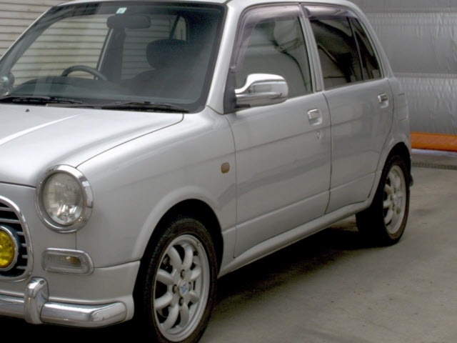 DAIHATSU MIRA GINO