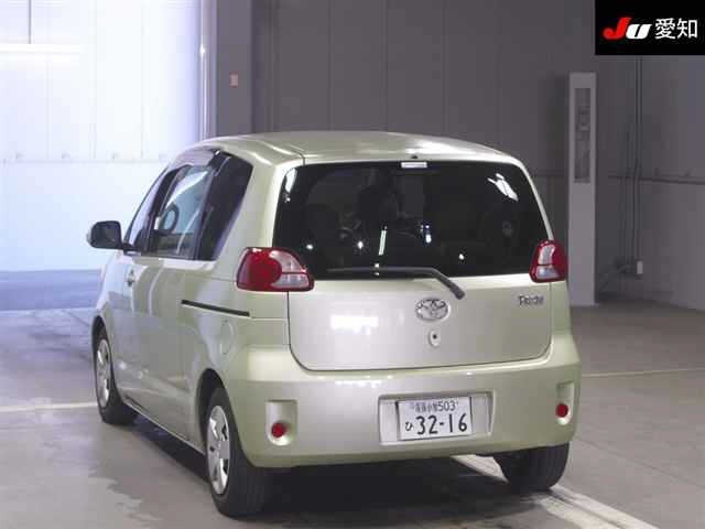 TOYOTA PORTE