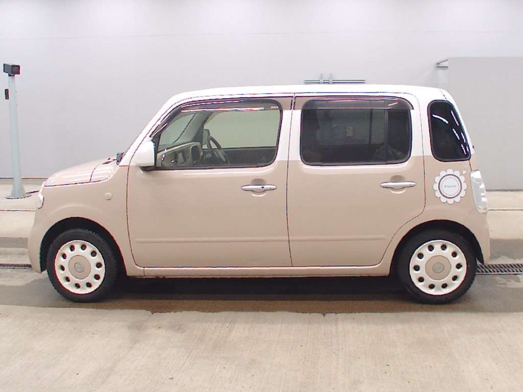 DAIHATSU MIRA COCOA