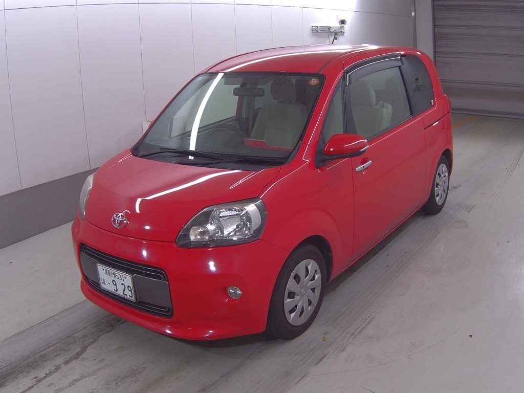 TOYOTA PORTE