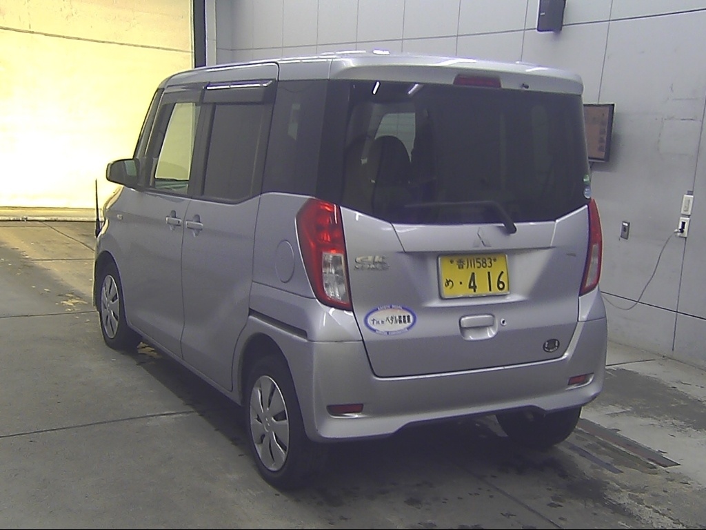 MITSUBISHI EK SPACE