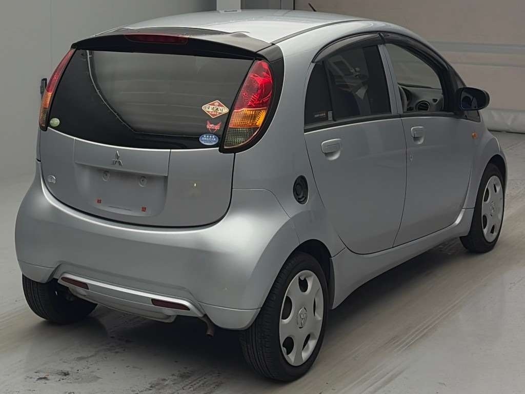 MITSUBISHI I