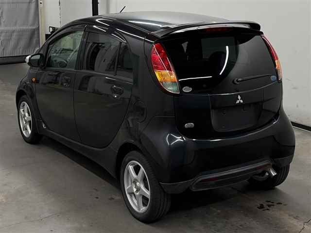 MITSUBISHI I
